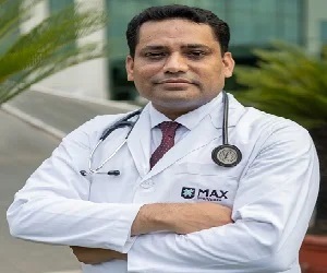 Dr. Faran Naim